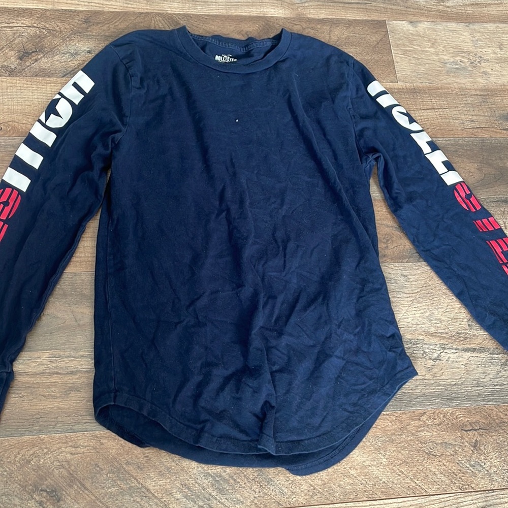 long sleeve blue white and red